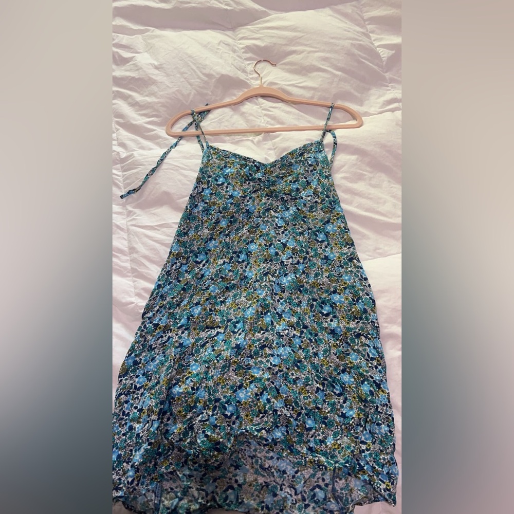 Wild fable floral open back dress size small